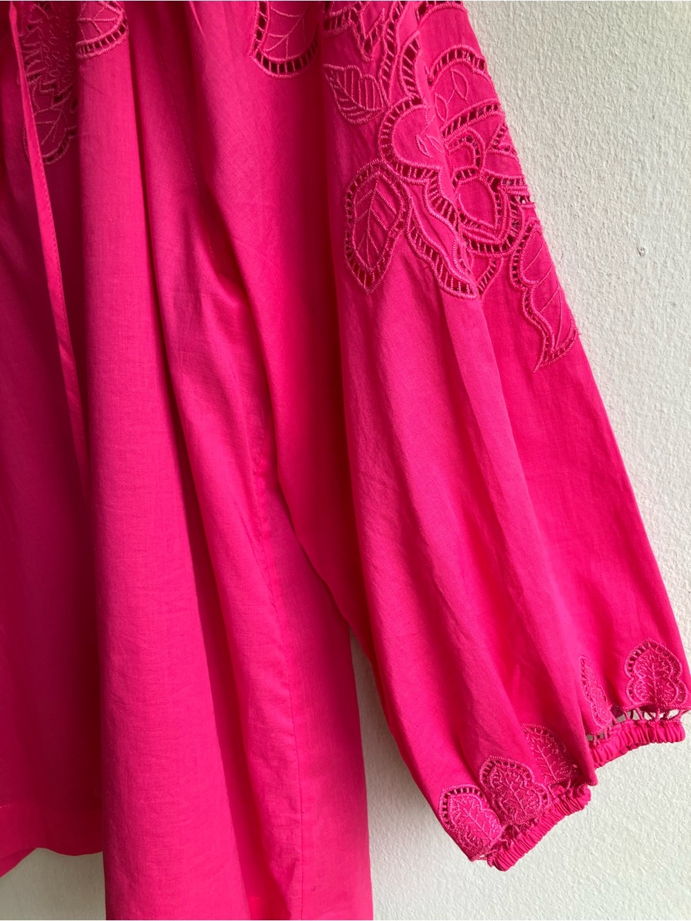 Trina Turk Ojai Lace Embroidered Top Size M Hot Pink 100% Cotton Peasant Blouse - Picture 6 of 13